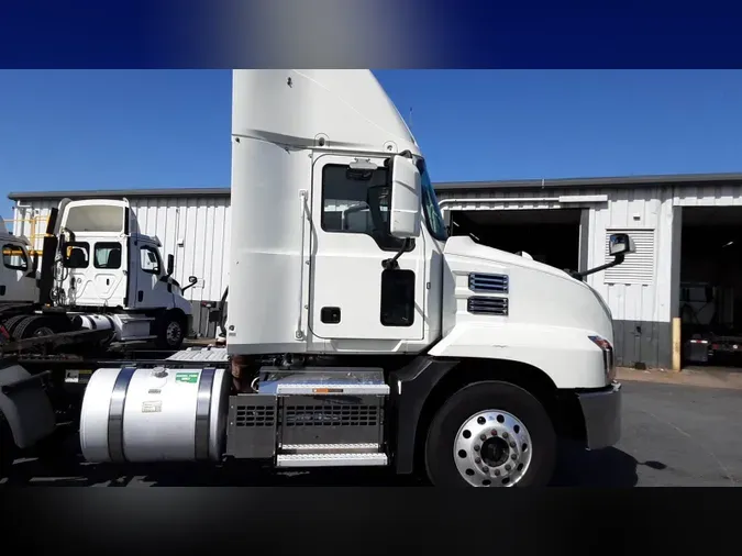 2020 Mack Anthem8af6cb58e5812b48a96c005acd1b1f09