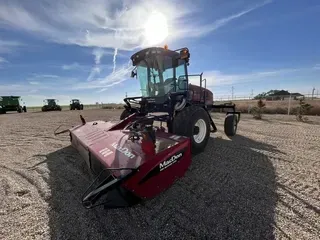 2016 MacDon M205