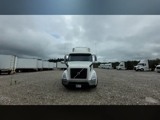 2019 Volvo VNL 740
