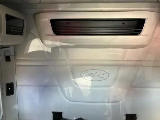2020 PETERBILT 579