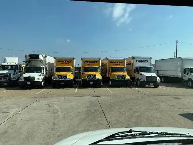 2019 Freightliner M2