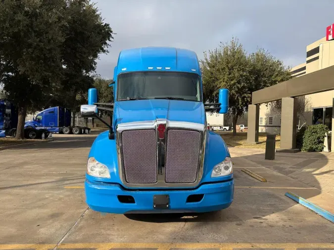 2021 Kenworth T680