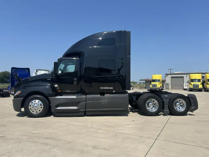 2022 International LT625