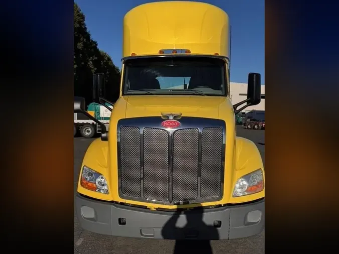 2021 Peterbilt 579