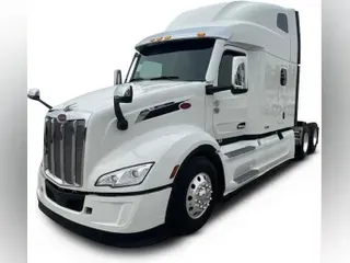 2025 Peterbilt 579