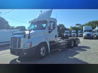 2020 FREIGHTLINER/MERCEDES CASCADIA 125