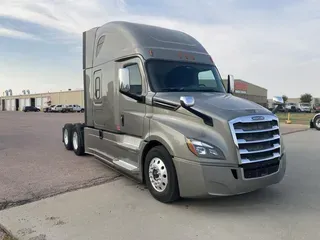 2019 Freightliner New Cascadia