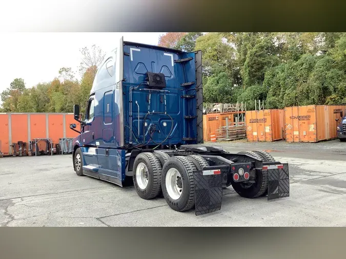 2023 Freightliner Cascadia 1268b10ac18550b01b7c3f98b69c17db0da