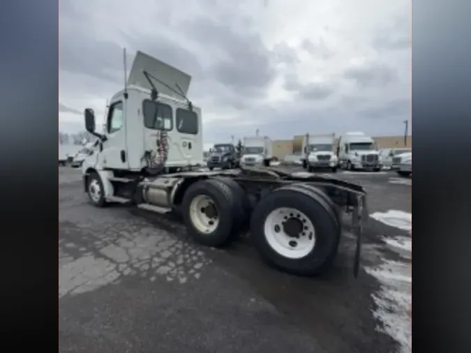 2021 FREIGHTLINER/MERCEDES NEW CASCADIA PX12664
