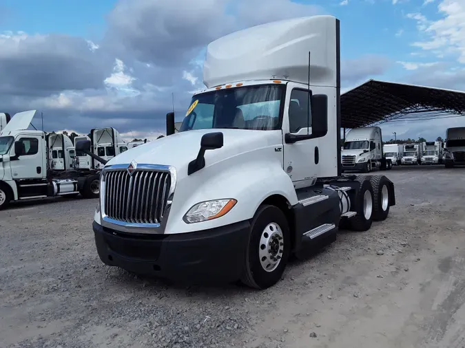 2018 NAVISTAR INTERNATIONAL LT625 DAYCAB T/A8b14536155ff2cb497e4ed5d747fc2fb