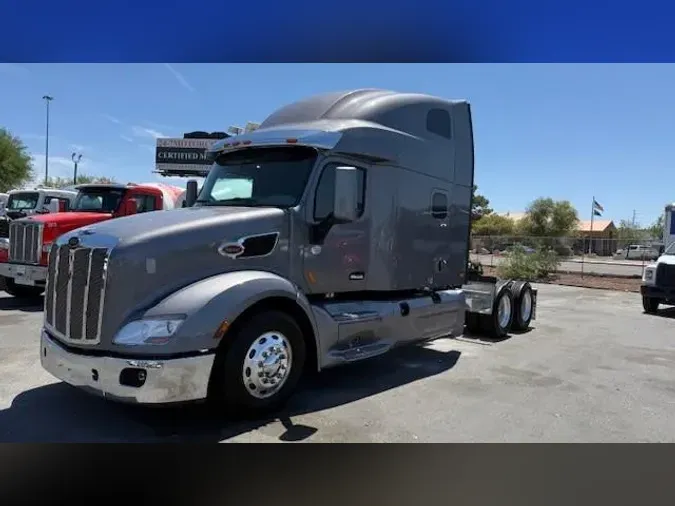 2022 Peterbilt 579