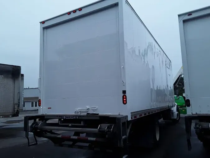 2019 FREIGHTLINER M2 106
