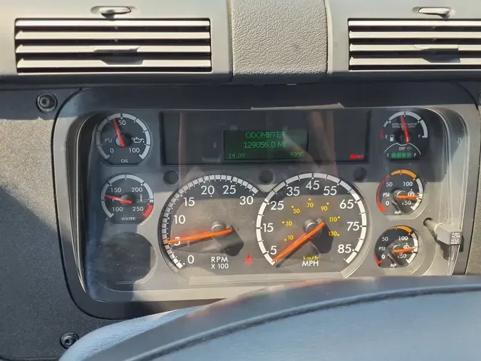 2018 FREIGHTLINER CASCADIA 125