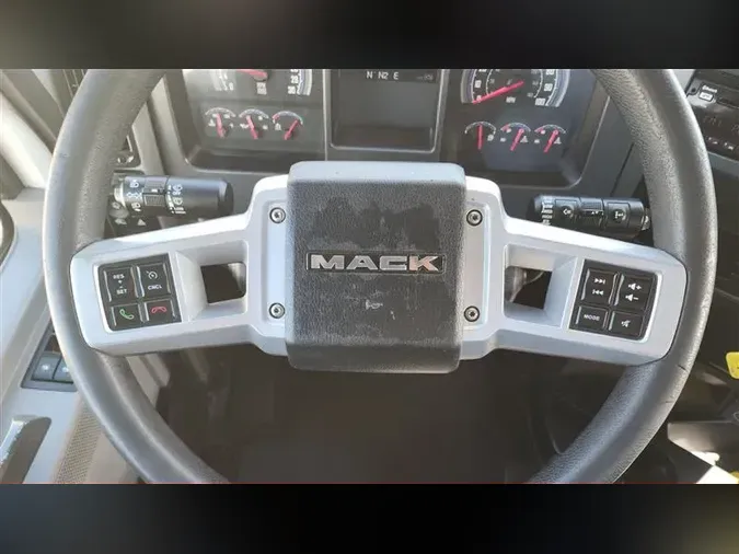 2020 MACK ANTHEM