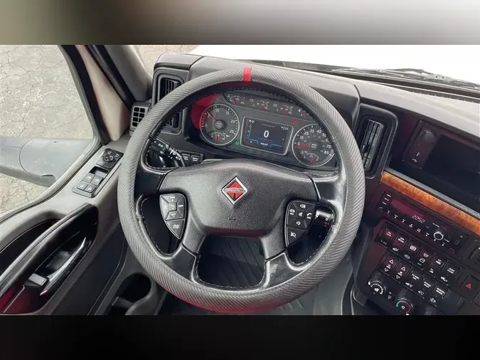 2022 INTERNATIONAL LT625