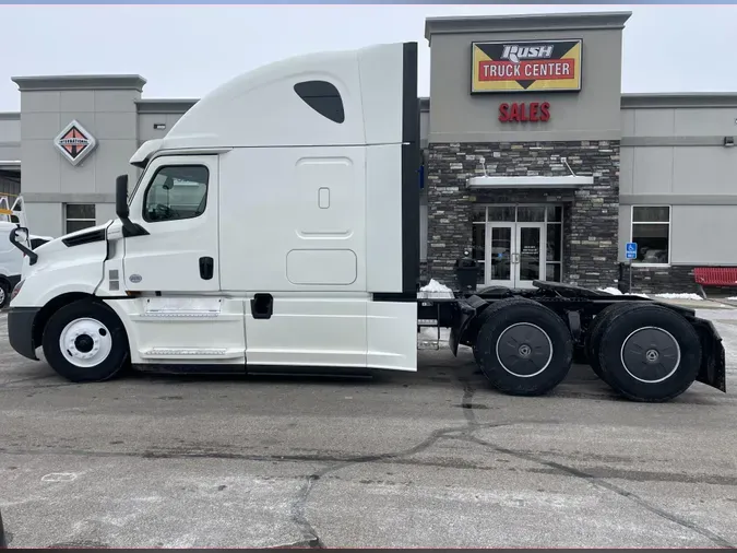 2020 Freightliner Cascadia