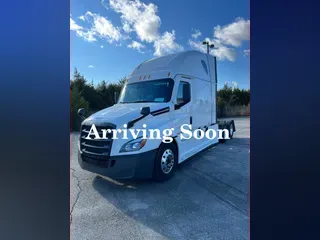 2021 FREIGHTLINER Cascadia 126