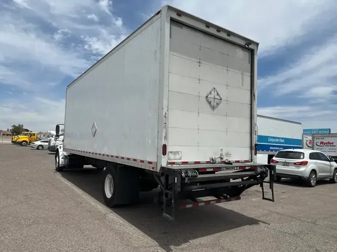 2018 FREIGHTLINER M2 106