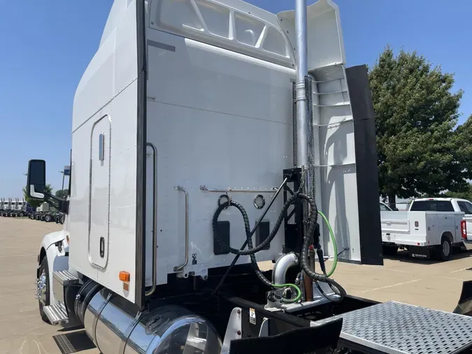 2020 Peterbilt 579