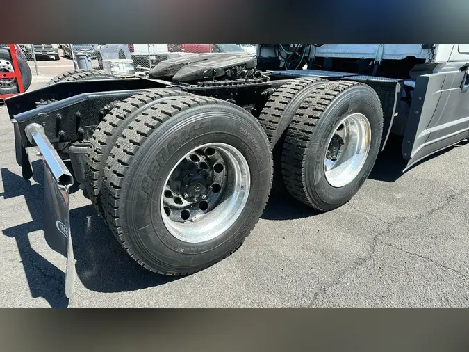 2024 Freightliner Cascadia 126