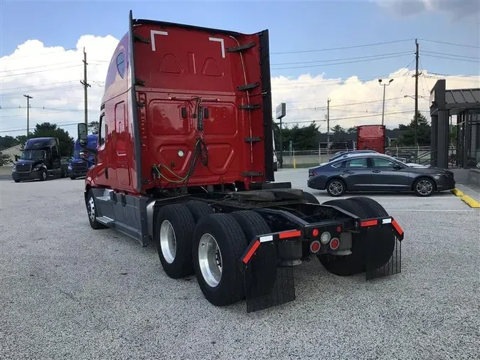 2020 FREIGHTLINER CASCADIA