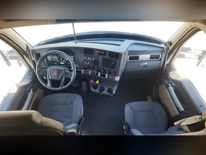 2022 KENWORTH T680