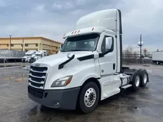 2021 Freightliner Cascadia