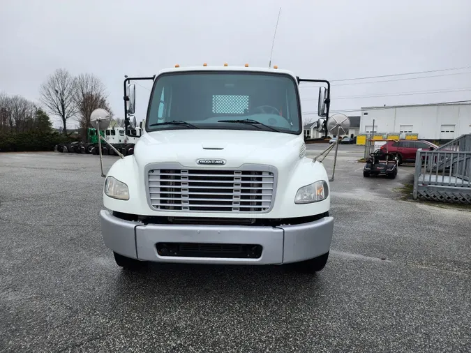 2019 FREIGHTLINER/MERCEDES M2 106