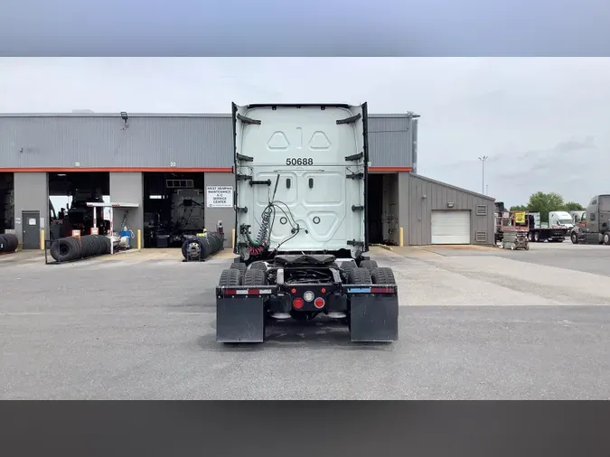 2020 Freightliner Cascadia