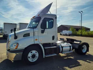 2018 FREIGHTLINER/MERCEDES CASCADIA 113