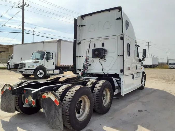 2019 FREIGHTLINER/MERCEDES CASCADIA 125