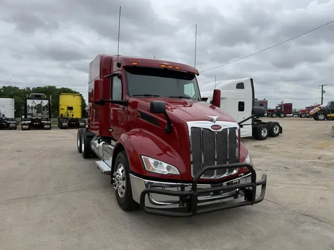 2022 Peterbilt 579