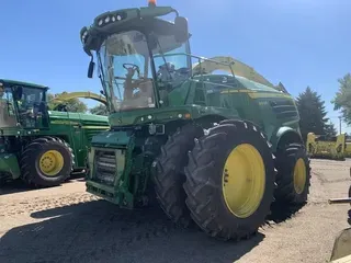 2018 John Deere 8800