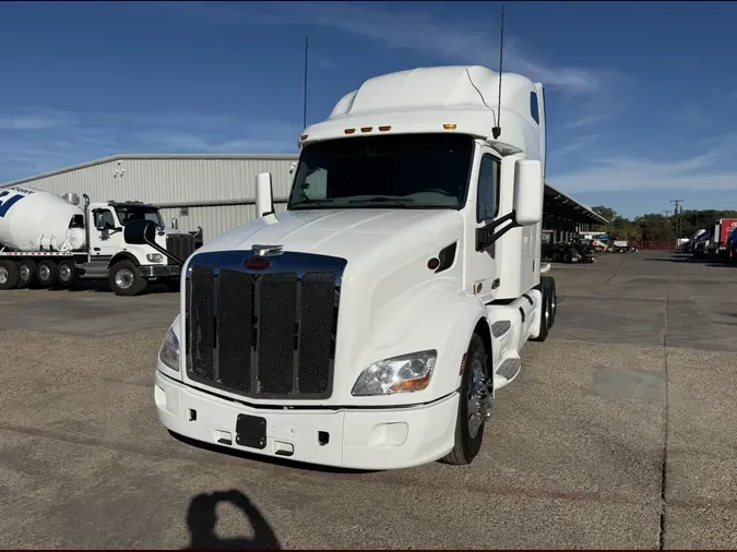 2022 Peterbilt 579