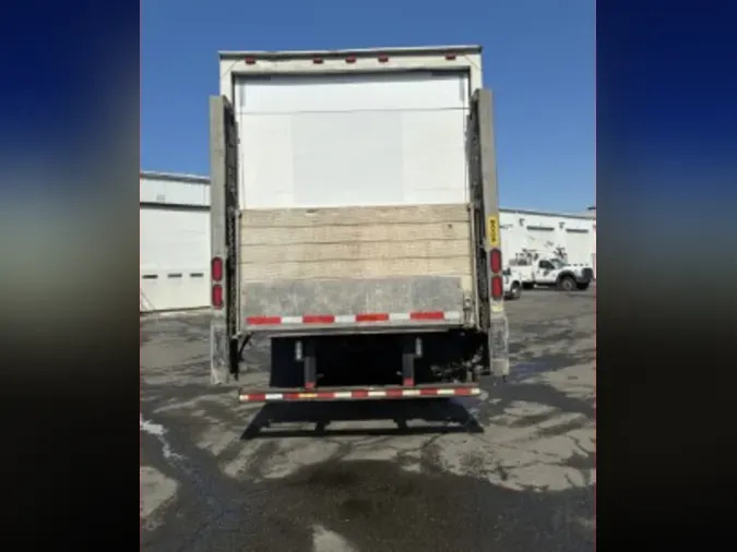 2019 FREIGHTLINER/MERCEDES M2-112
