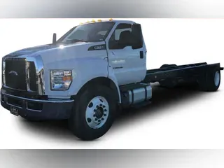 2023 Ford F-650