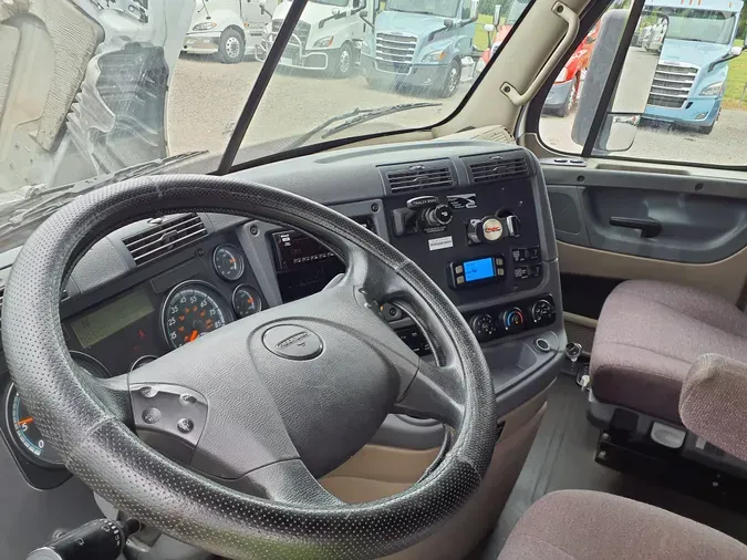 2018 FREIGHTLINER/MERCEDES CASCADIA 125