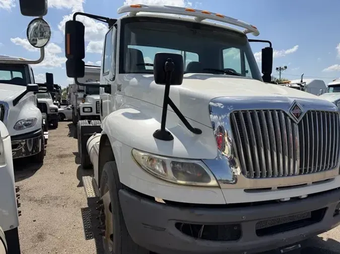 2016 INTERNATIONAL DURASTAR 44008b4e683f1e8233739bfcf250f485e1a2