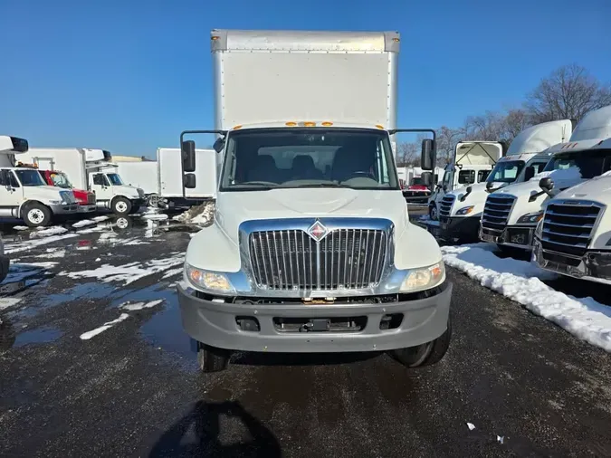 2019 NAVISTAR INTERNATIONAL 4300