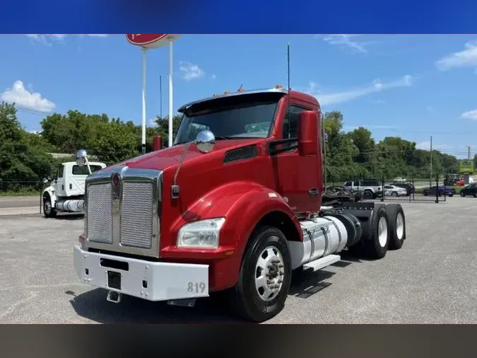 2018 Kenworth T 8808b525974e863c7e228c03c990441bda4