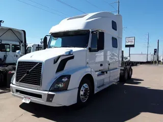 2018 VOLVO VNL64T-780