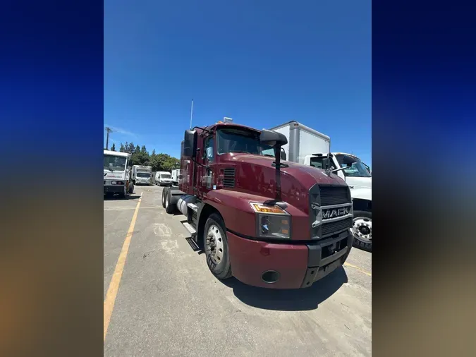 2020 MACK TRUCKS, INC. ANTHEM 64T8b53e0b992cd571bde3160c1e462c5c8
