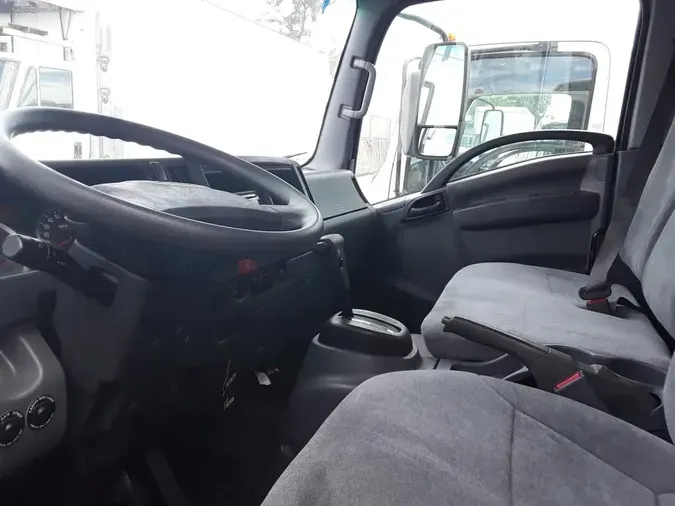 2017 ISUZU NQR