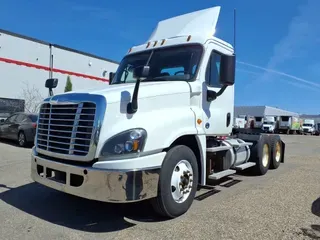 2017 FREIGHTLINER/MERCEDES CASCADIA 125