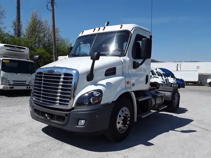 2020 FREIGHTLINER/MERCEDES CASCADIA 1138b57a6af7ab701c3733baaf60ae28938