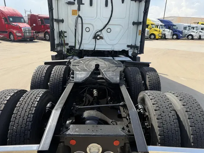 2021 Freightliner Cascadia