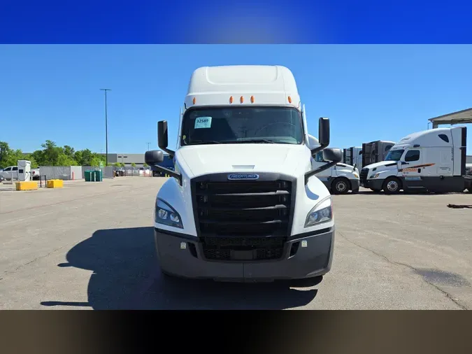 2024 Freightliner Cascadia 126
