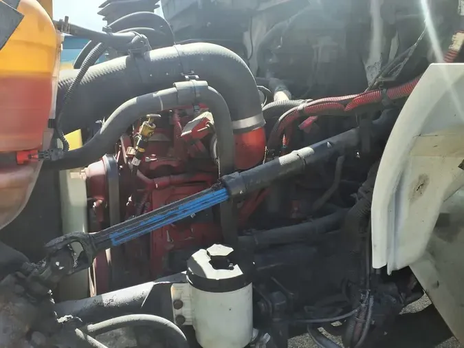 2020 NAVISTAR INTERNATIONAL MV607 (4X2)