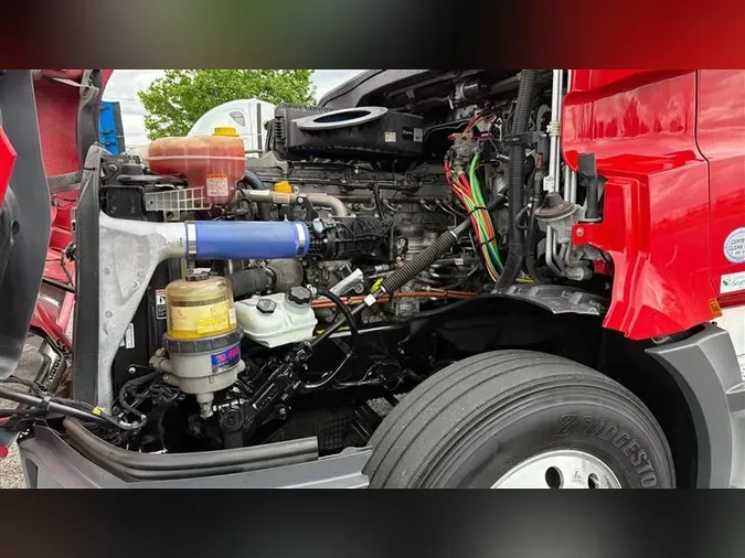 2023 FREIGHTLINER CA126