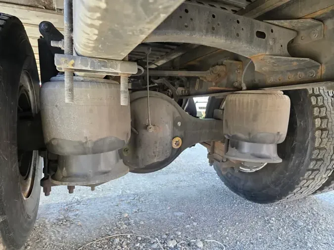 2018 FREIGHTLINER/MERCEDES M2 106